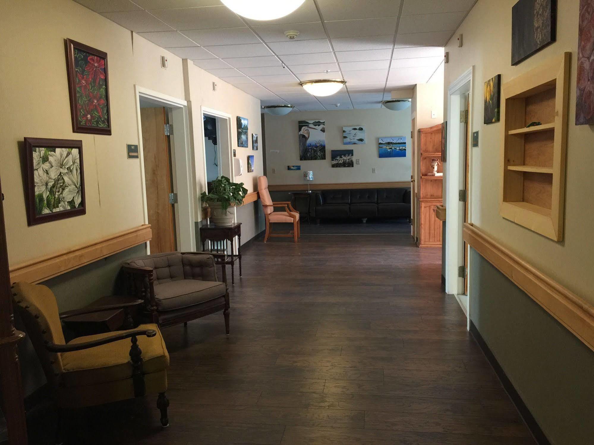 The Sanctuary Inn And Art Gallery Ellsworth Εξωτερικό φωτογραφία